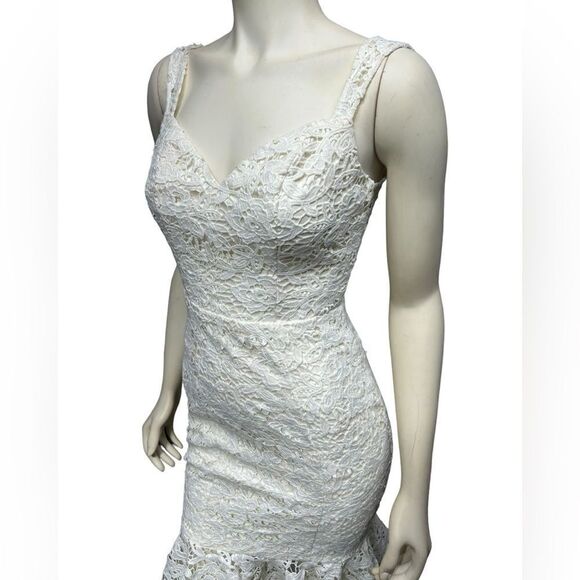 Chi Chi London White Floral Lace Sleeveless Midi Dress Sheath Dress Ruffle Hem - Picture 4 of 14